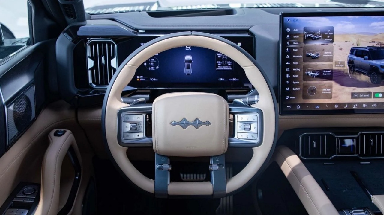 BYD Leopard 8 Gallery