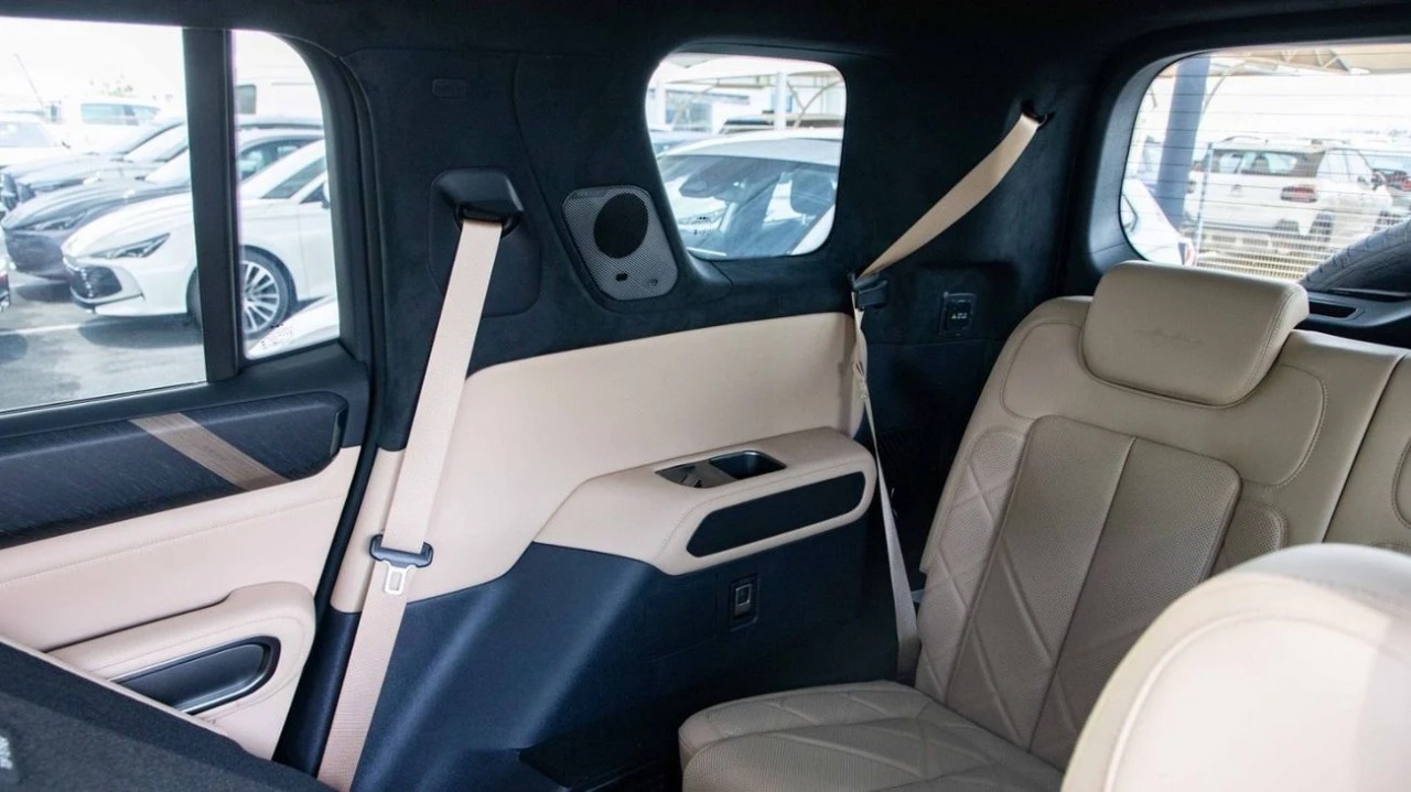 BYD Leopard 8 Gallery