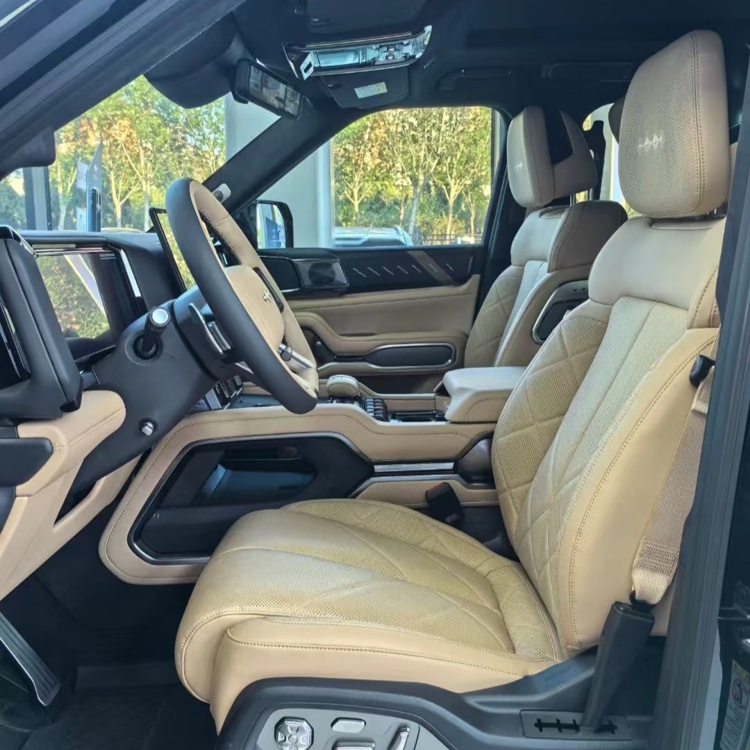 BYD Leopard 8 Gallery