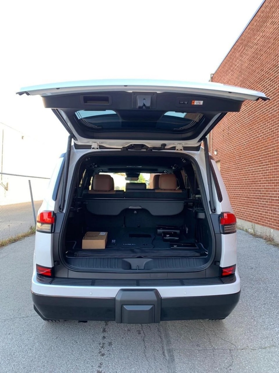 Lexus GX 550 Gallery