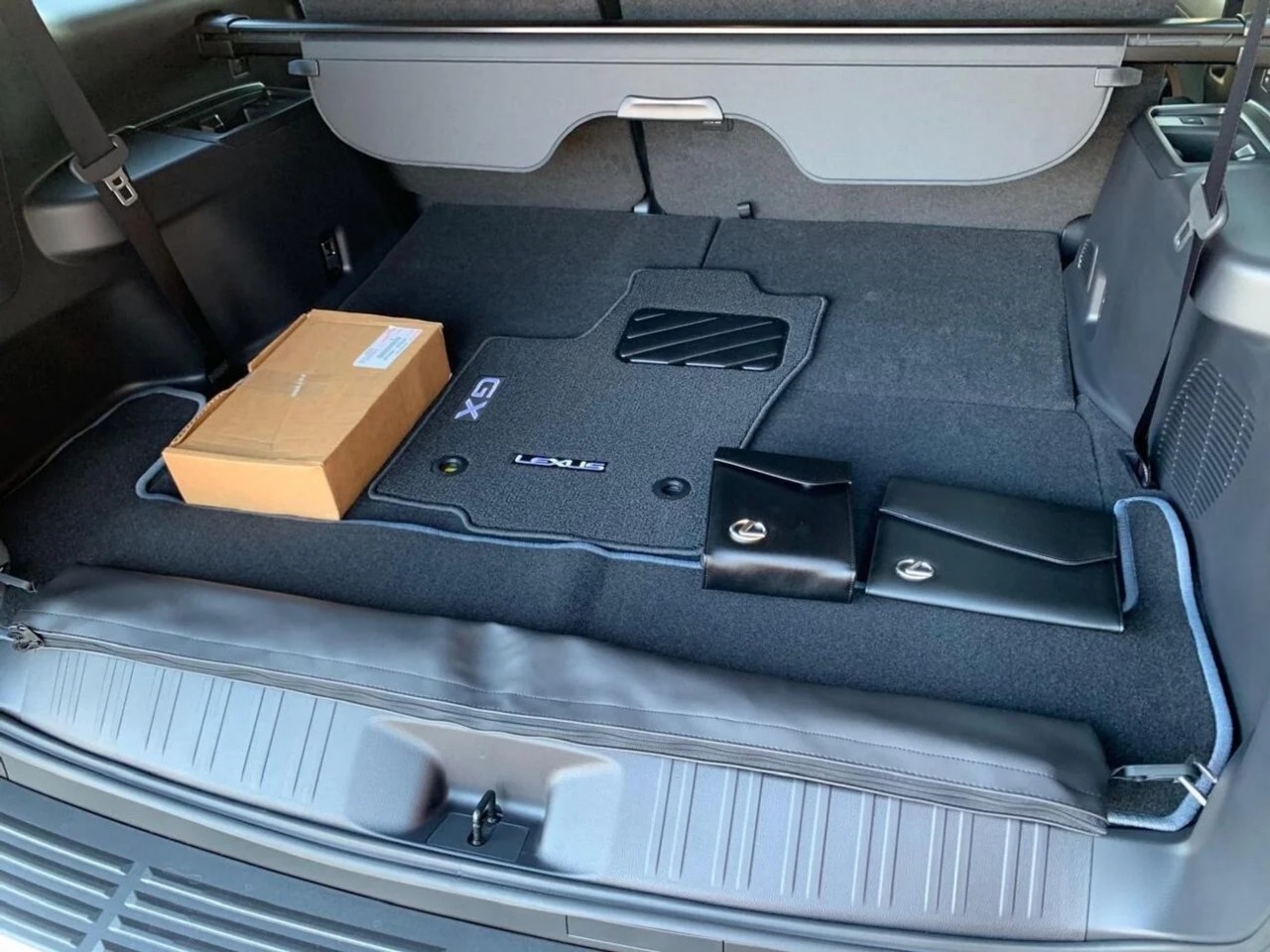 Lexus GX 550 Gallery