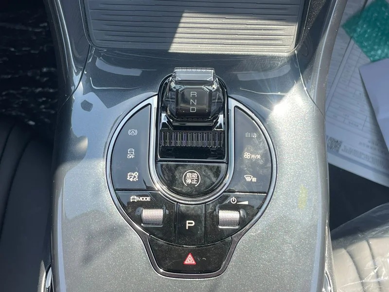 BYD E2 Comfort Gallery