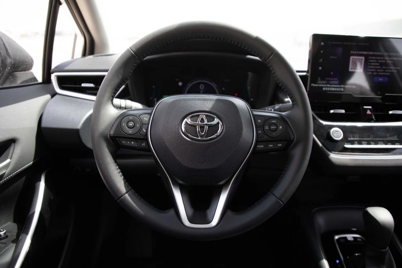 Toyota Corolla Cross Gallery