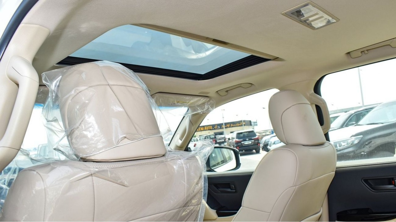Toyota Land Cruiser 300 Gallery