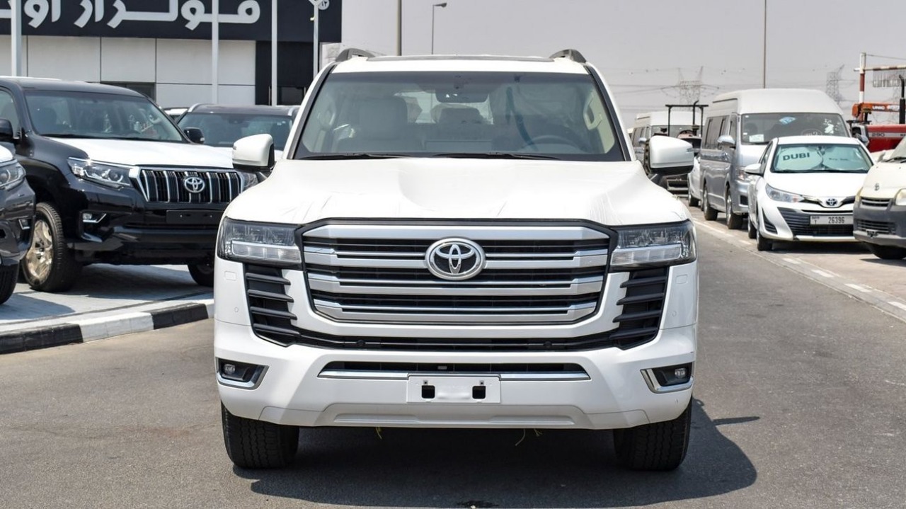 Toyota Land Cruiser 300 Gallery