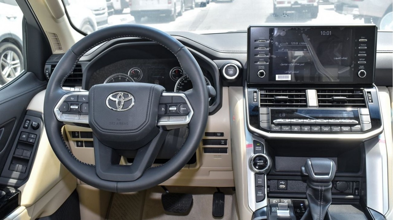 Toyota Land Cruiser 300 Gallery