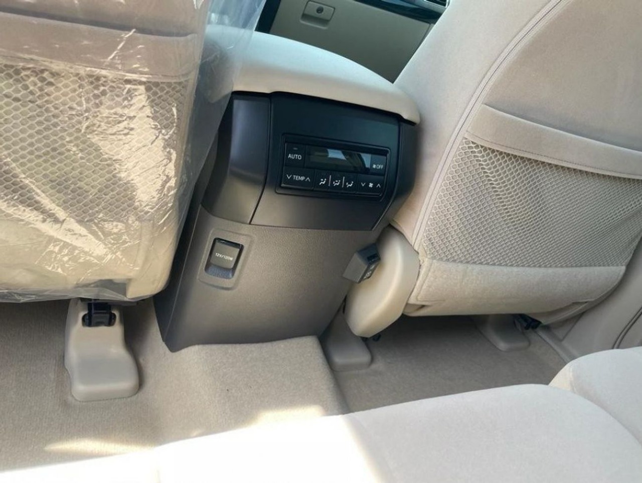Toyota Prado 2.8 L Gallery