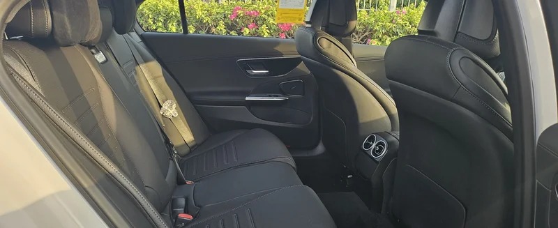 Mercedes Benz C-Class C200 L Gallery