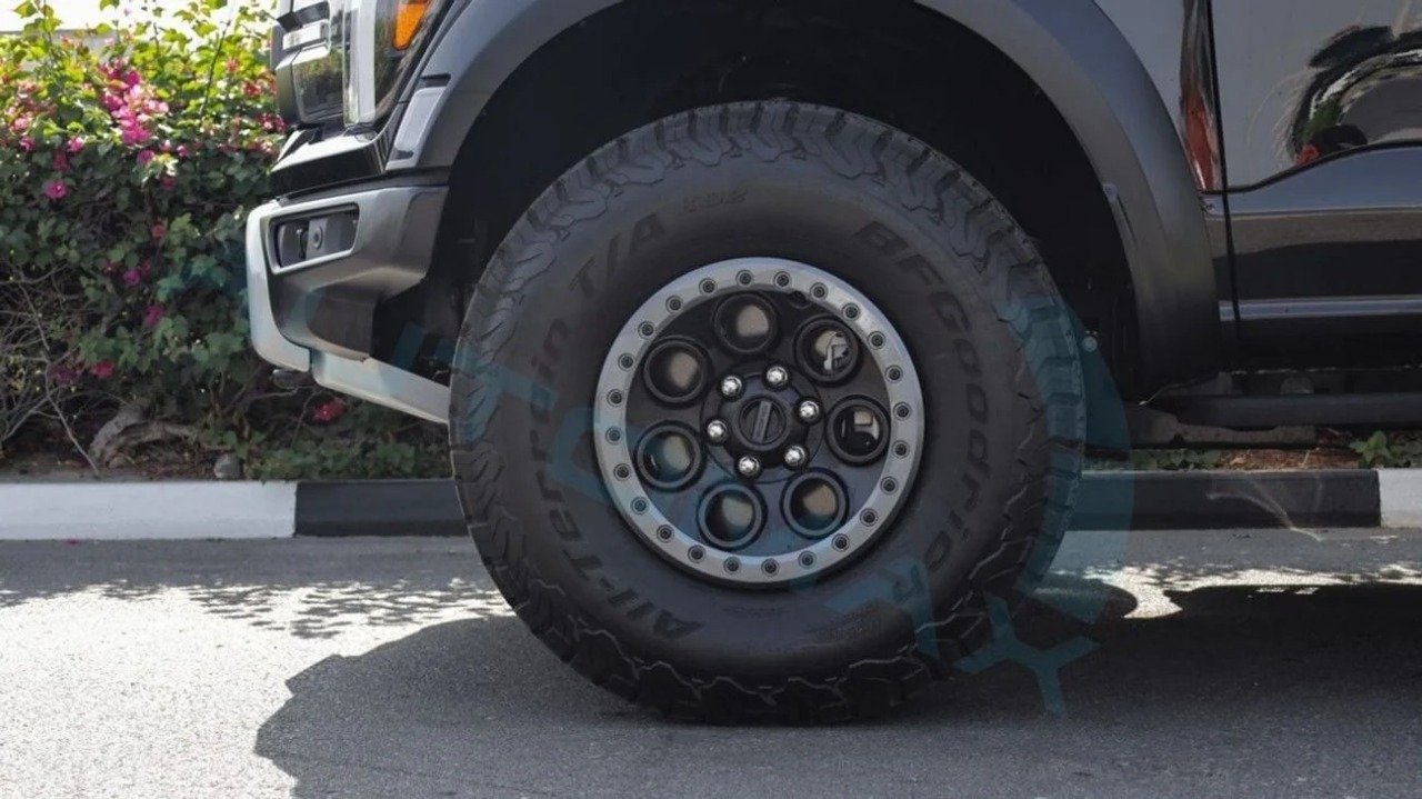 Ford F150 RAPTER Gallery