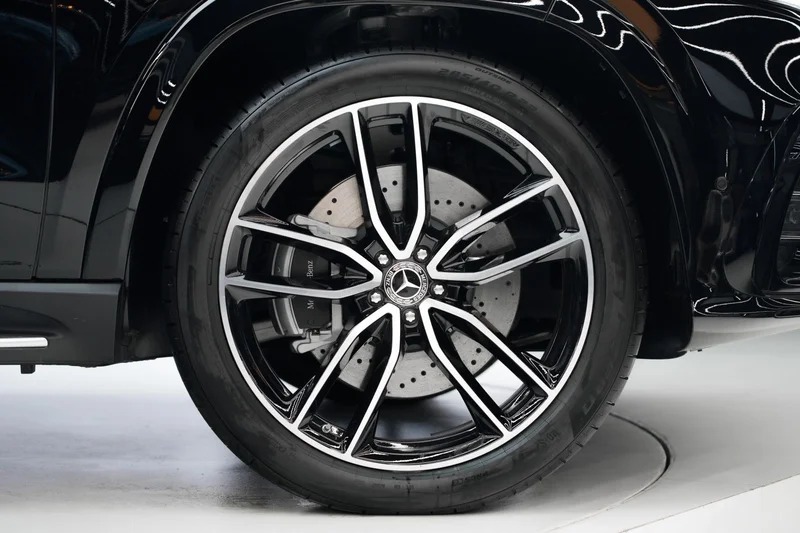 Mercedes Benz GLS 450 Gallery
