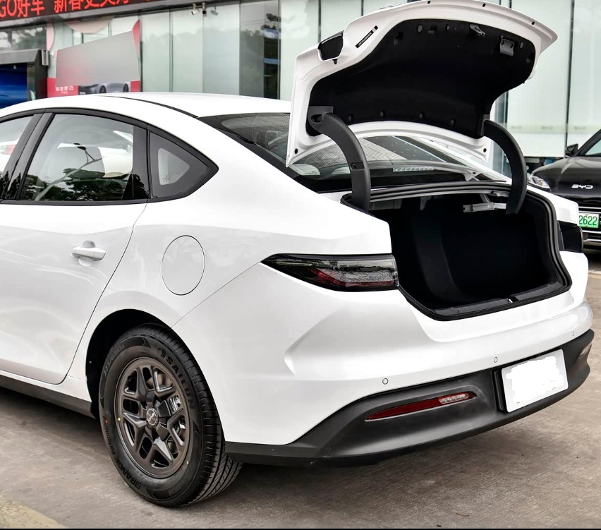 BYD seal 5 DM-i Gallery