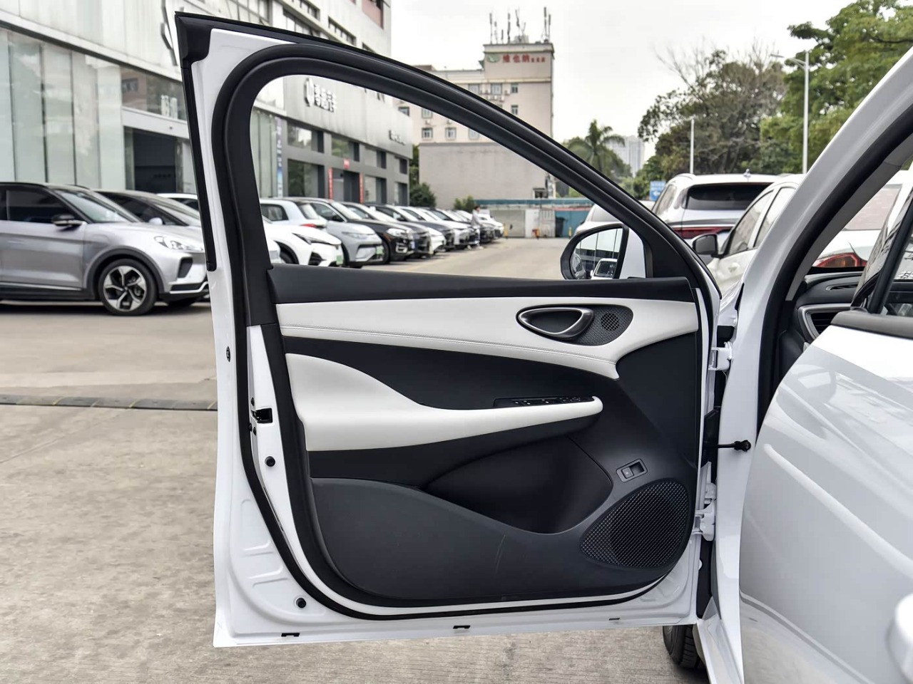 BYD seal 5 DM-i Gallery