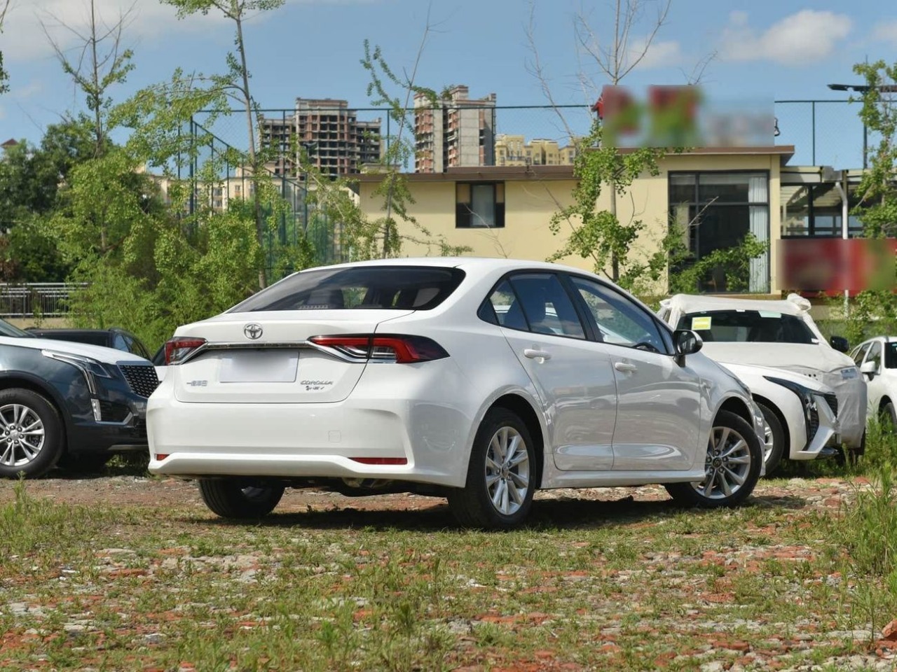 Toyota Corolla 1.8L Intelligent Hybrid Dual Engine Gallery