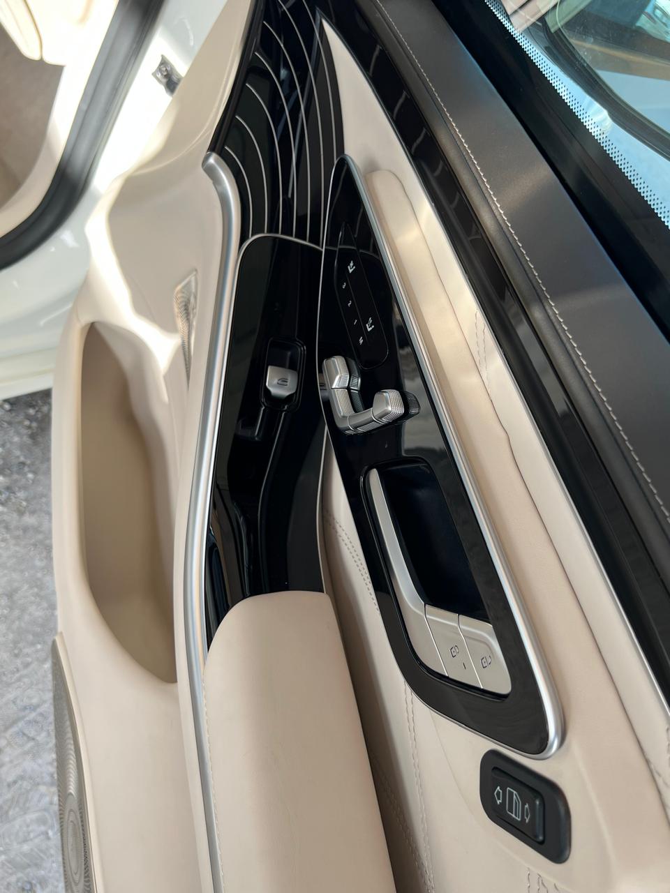 Maybach S680 Gallery