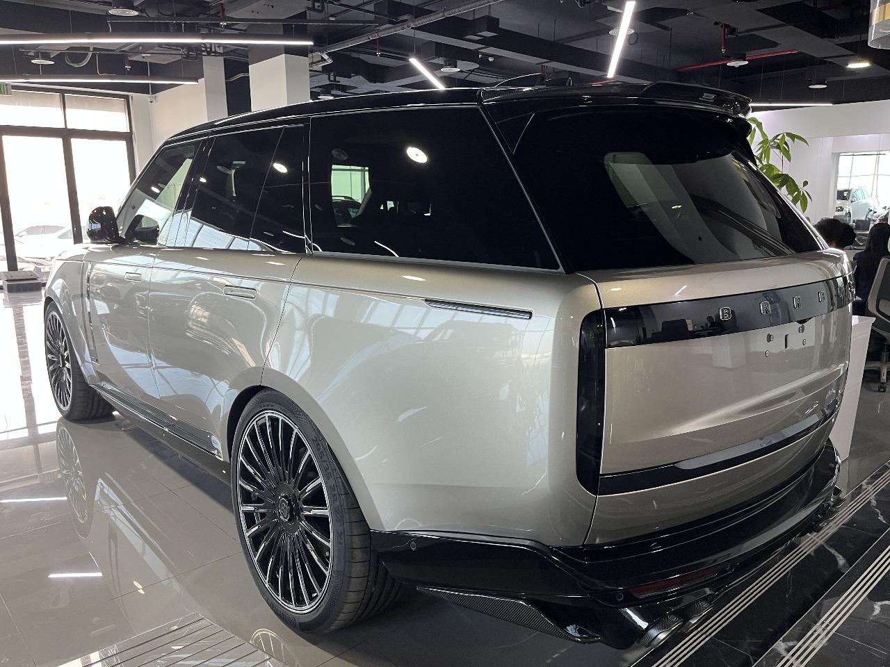 Range Rover P530 Brabus 530 Gallery