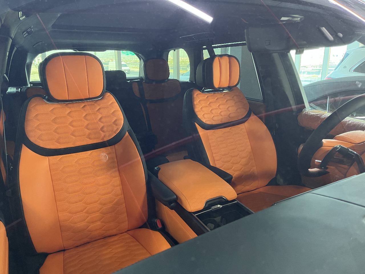 Range Rover P530 Brabus 600 Gallery