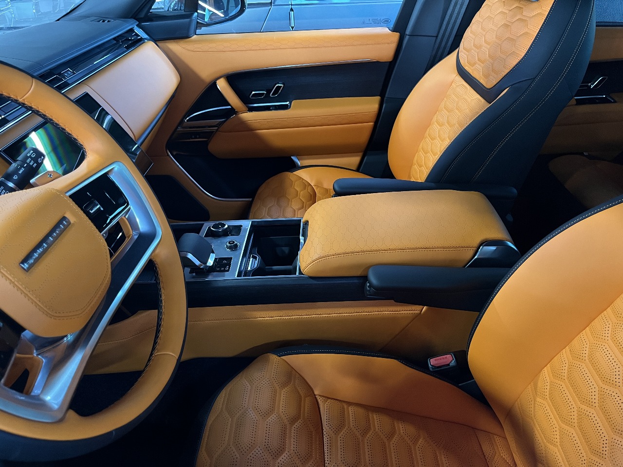 Range Rover P530 Brabus 600 Gallery