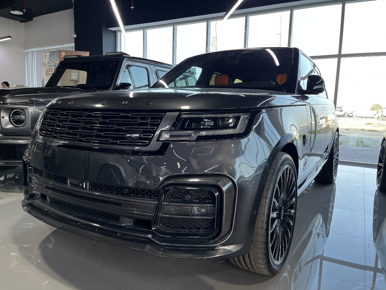 Range Rover P530 Brabus 600 Gallery