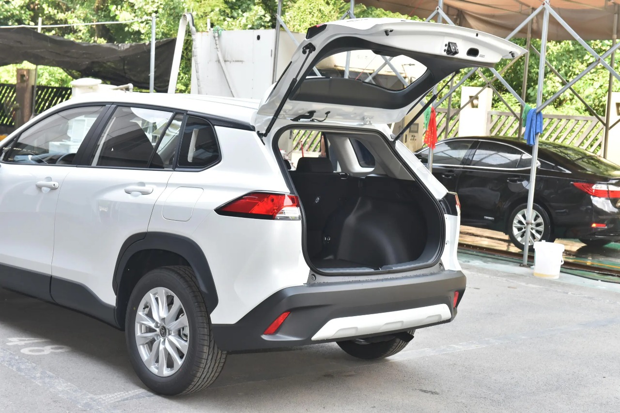 Corolla Cross Gallery